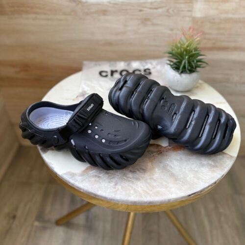 Crocs echo clogs black