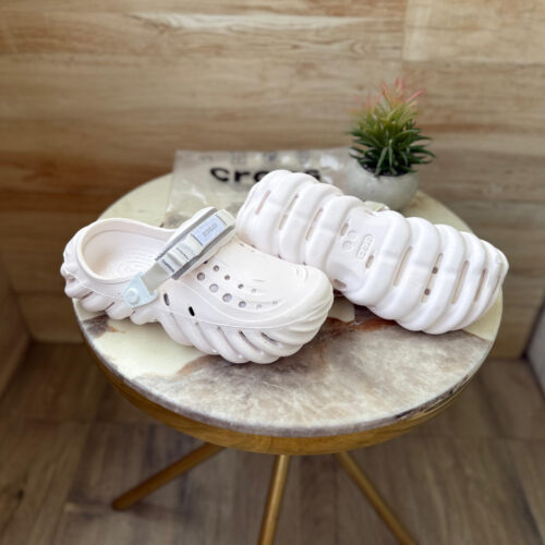 Crocs echo clogs white