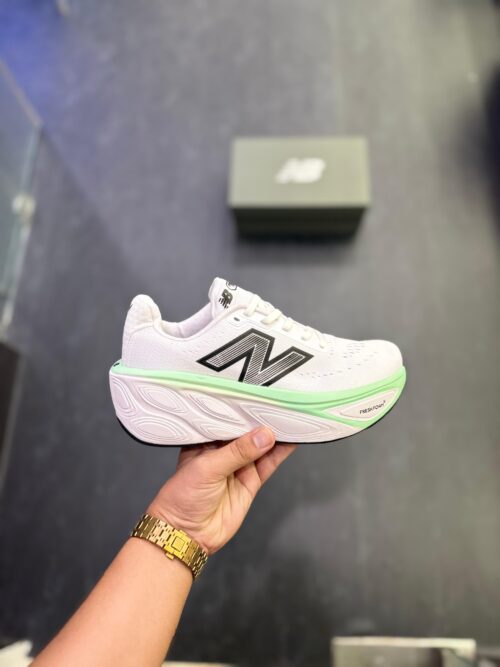 NEW BALANCE FRESHFOAM V5