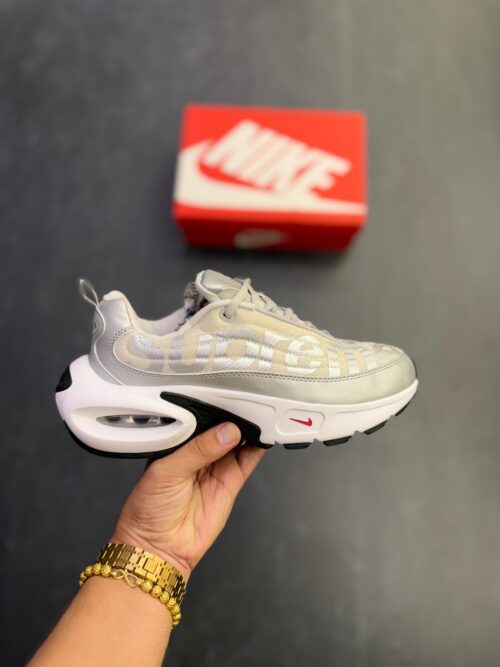 NIKE AIRMAX PORTAL SUPREME TRAINERS