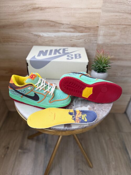 NIKE SB DUNK RODEO TOURMALINE