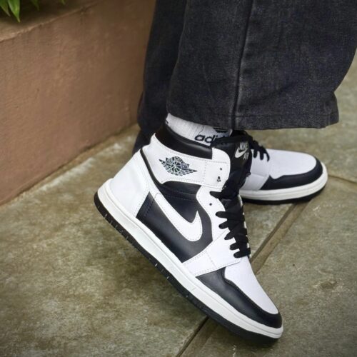 Nike air jordan one panda high angle