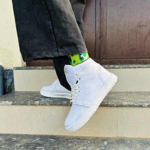 Air Jordan triple white